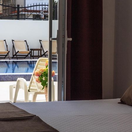 Hotel Akapulco Sutomore Ngoại thất bức ảnh