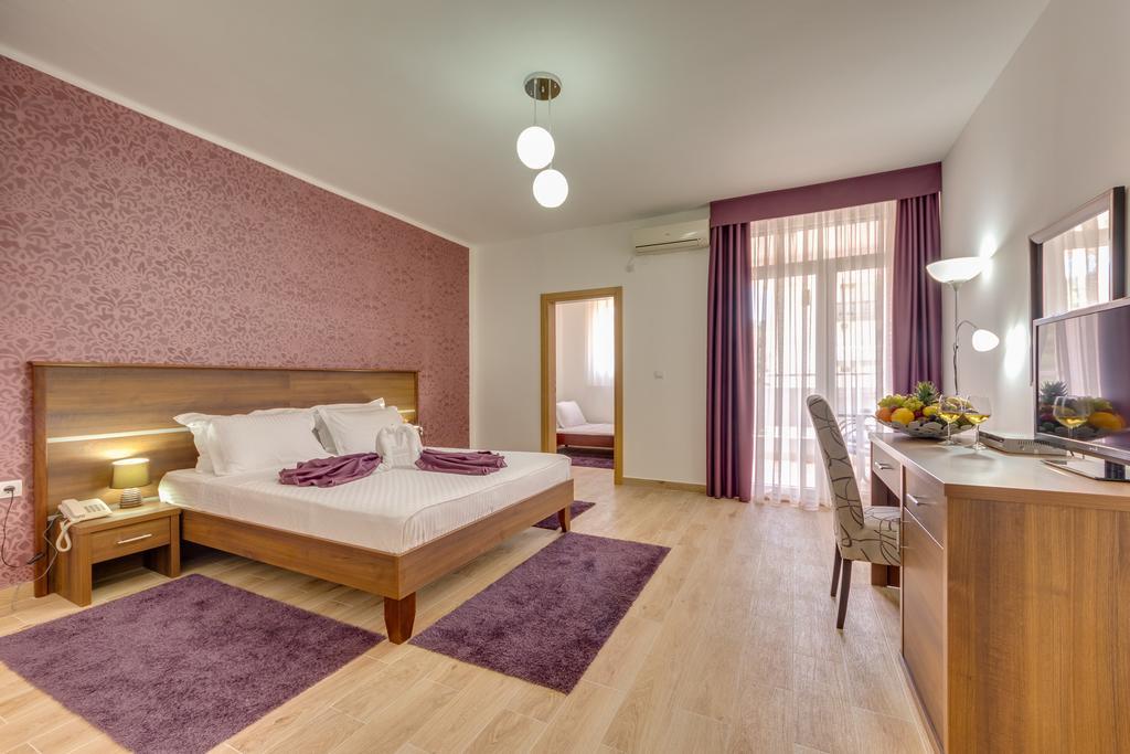 Hotel Akapulco Sutomore Ngoại thất bức ảnh