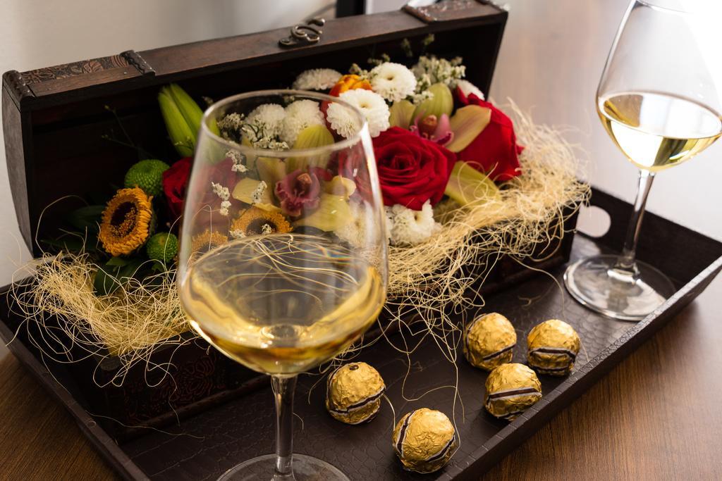 Hotel Akapulco Sutomore Ngoại thất bức ảnh